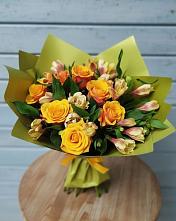 Букет цветов из:  Альстромерии и Розы #REPLACE_PRED# Семикаракорске