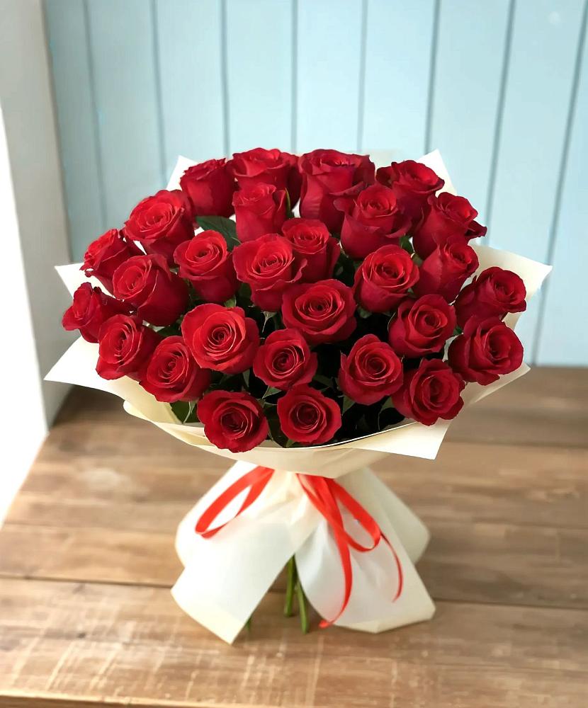 Букет 29 Красных роз в Семикаракорске