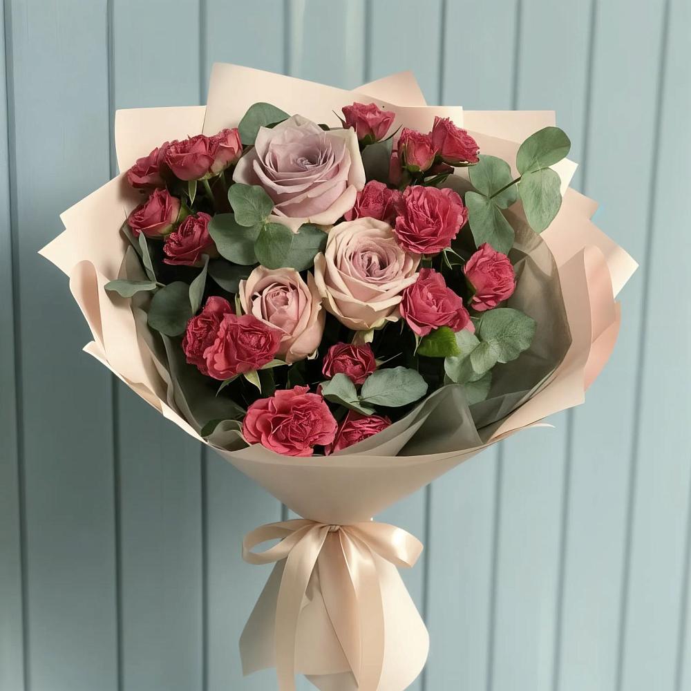 Букет цветов из: Гвоздики и Розы в Семикаракорске