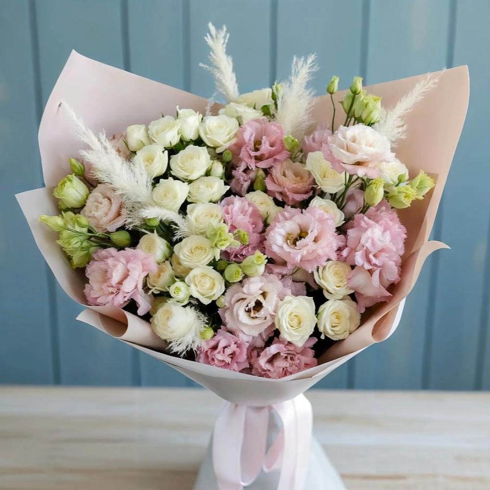 Букет цветов из: Альстромерии и Розы в Семикаракорске