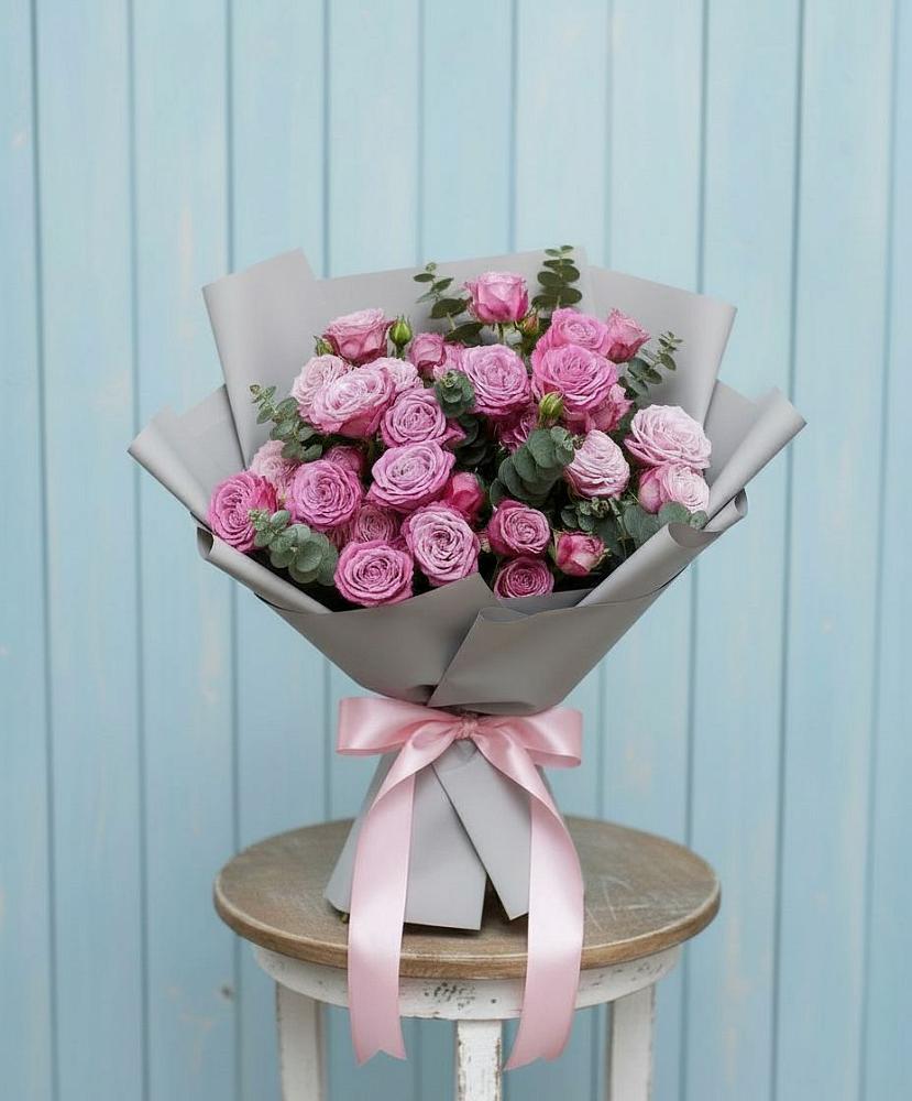 Букет цветов из: Розы в Семикаракорске