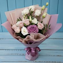Букет цветов из:  Розы и Лизиантусы в Семикаракорске
