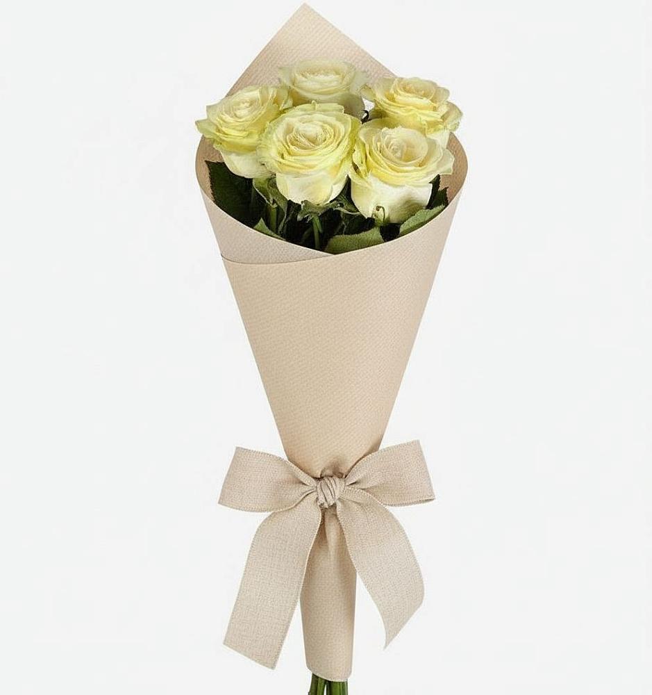 Букет цветов из: Розы в Семикаракорске