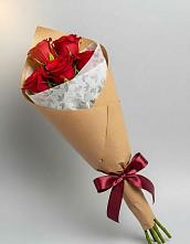 Букет цветов из:  Розы в Семикаракорске