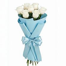 Букет 7 белых роз Проуд в Семикаракорске