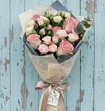 Букет цветов из:  Розы в Семикаракорске