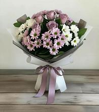 Букет цветов из:  Хризантемы и Розы в Семикаракорске