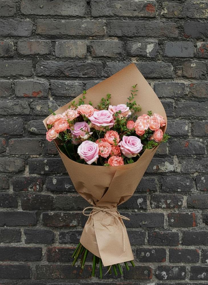 Букет цветов из: Розы в Семикаракорске