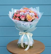 Букет цветов из:  Хризантемы и Розы в Семикаракорске