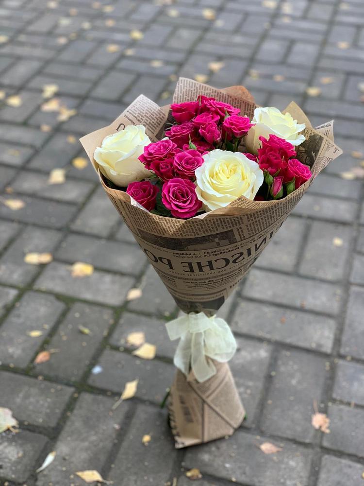 Букет цветов из: Розы в Семикаракорске