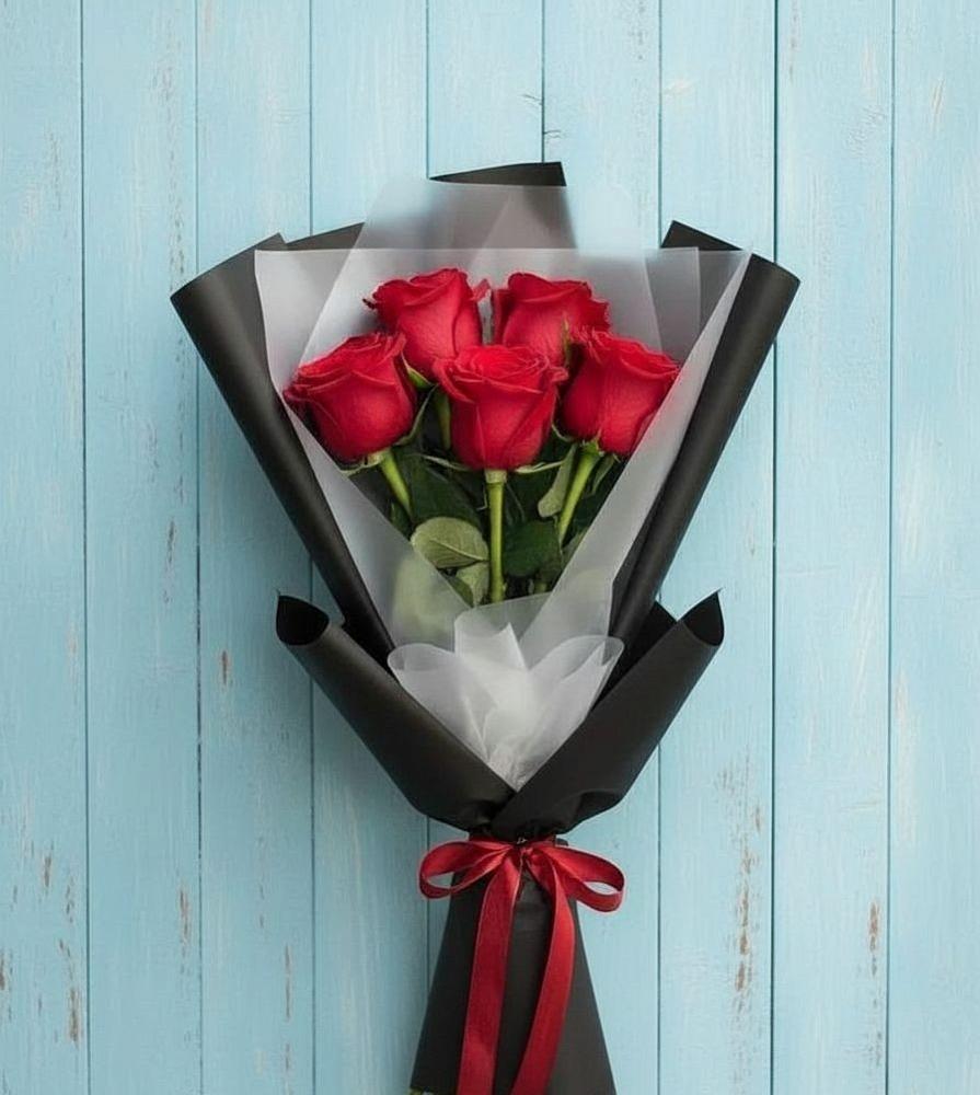 Букет цветов из: Розы в Семикаракорске