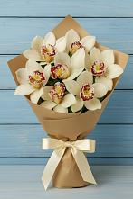 Букет цветов из:  Орхидеи и Розы в Семикаракорске