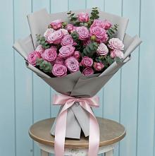 Букет цветов из:  Розы в Семикаракорске